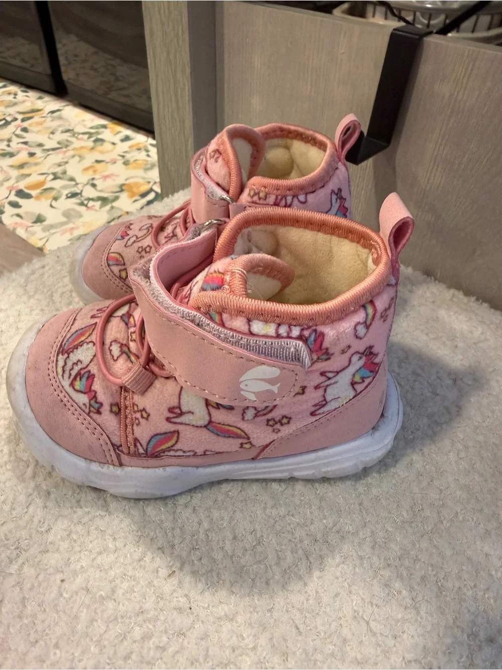 Toddler Girls Unicorn Rainbow Winter Boots – Size 4 | Pink Cozy Boots - Picture 3 of 6